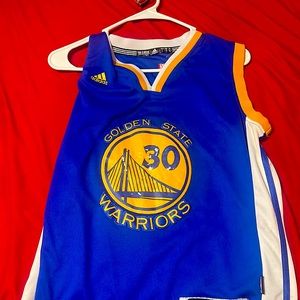 a stephen curry jersey.